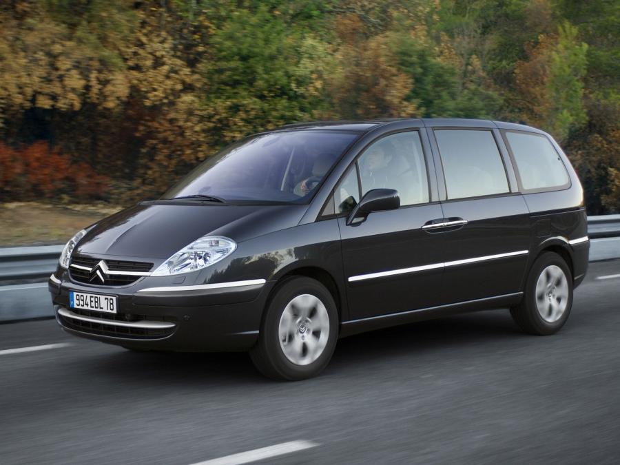  Citroen C8 2008 года  (фото 10 из 16)